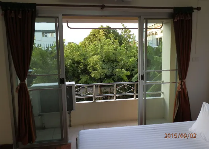 Sandy Serviced Aparthotel